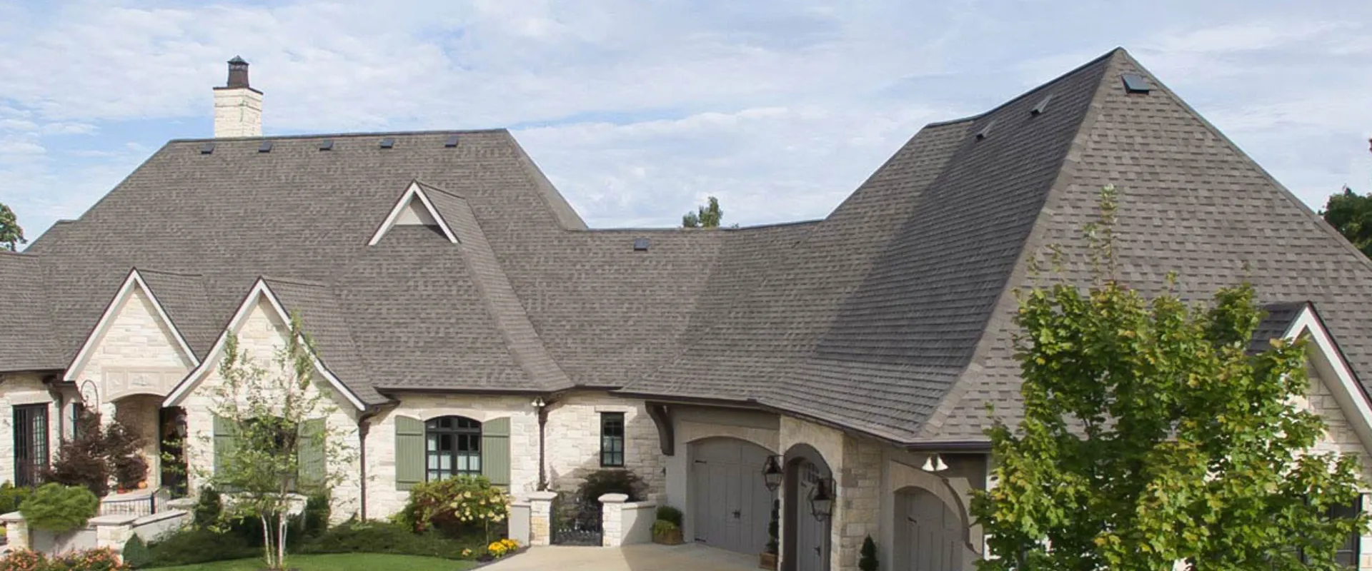 Roofing materials product banner
