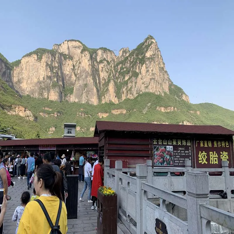 Bardeaux d’asphalte rouge chinois à trois pattes pour toiture